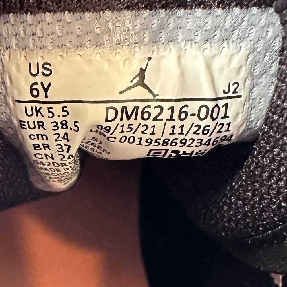 NWT- Nike Air Jordan 1 SE Mid Zen Master - DM6216-001-Women’s 7.5/Youth/Men’s 6 - Picture 9 of 12